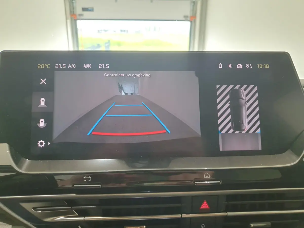 Business Plus Comfort | Automaat | Climate Control | Lederen Stoelen Elek. Verstelbaar + Massage & Verwarming | Voorruit Verwarmd | Full Map Navigatie | Apple Carplay / Android Auto | 360 Ca