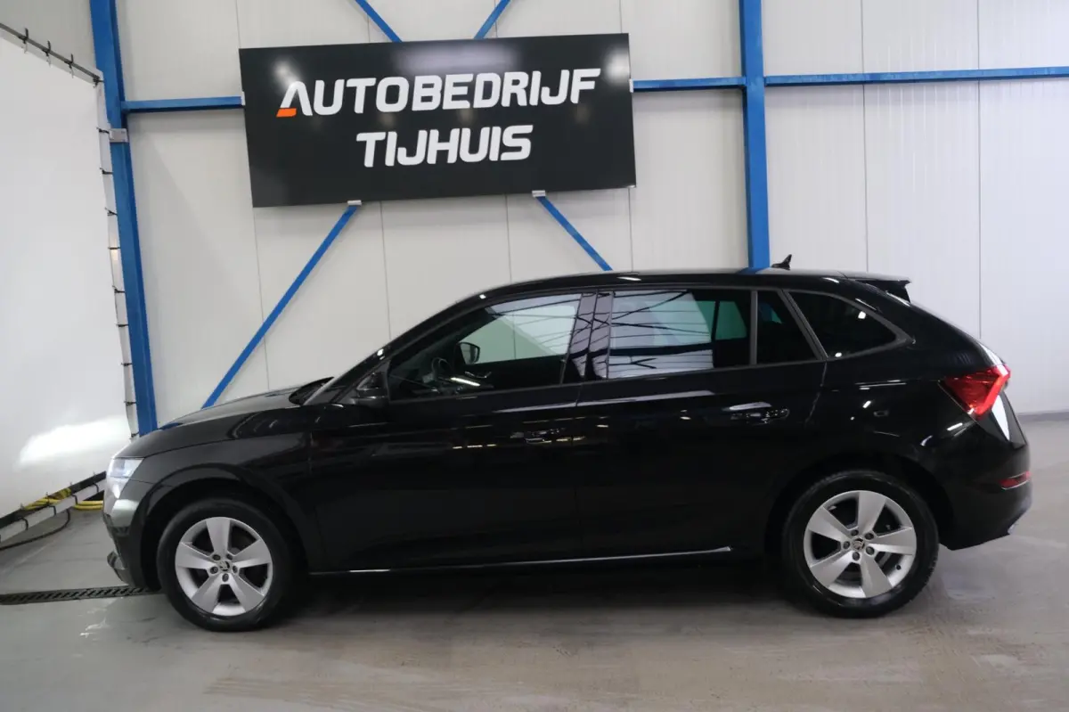 1.0 TSI Sport Business Automaat - N.A.P. Airco, Cruise, Navi, PDC.