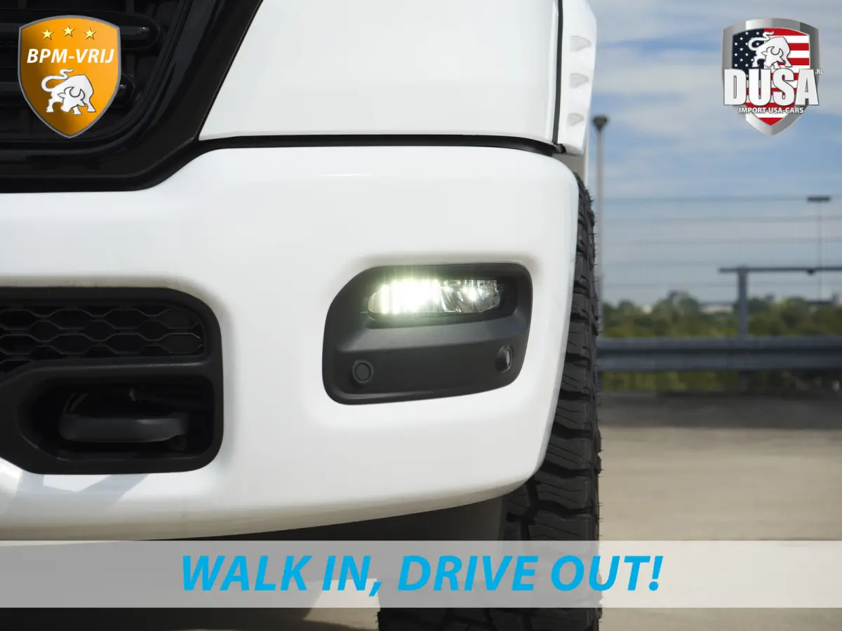 | 1500 | Limited | Night | 3.0L Twin-Turbo I6 | High Output | Passenger Display | 14,4 Touch Screen | Harman Kardon | RAMBOX Getoonde accessoires zijn verkrijgbaar tegen meerprijs