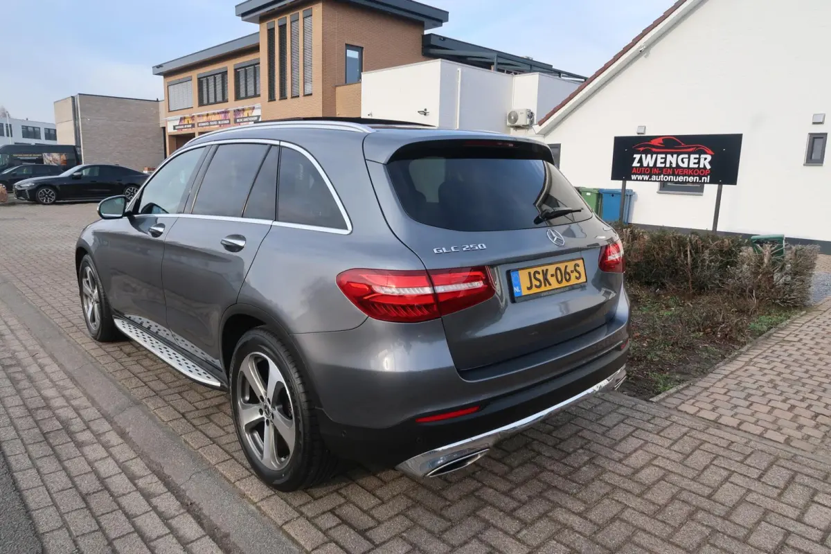 250 4MATIC PANORAMADAK|360CAMERA|MEMORY|KEYLESS|DODEHOEK|LEDER|ZEER MOOI