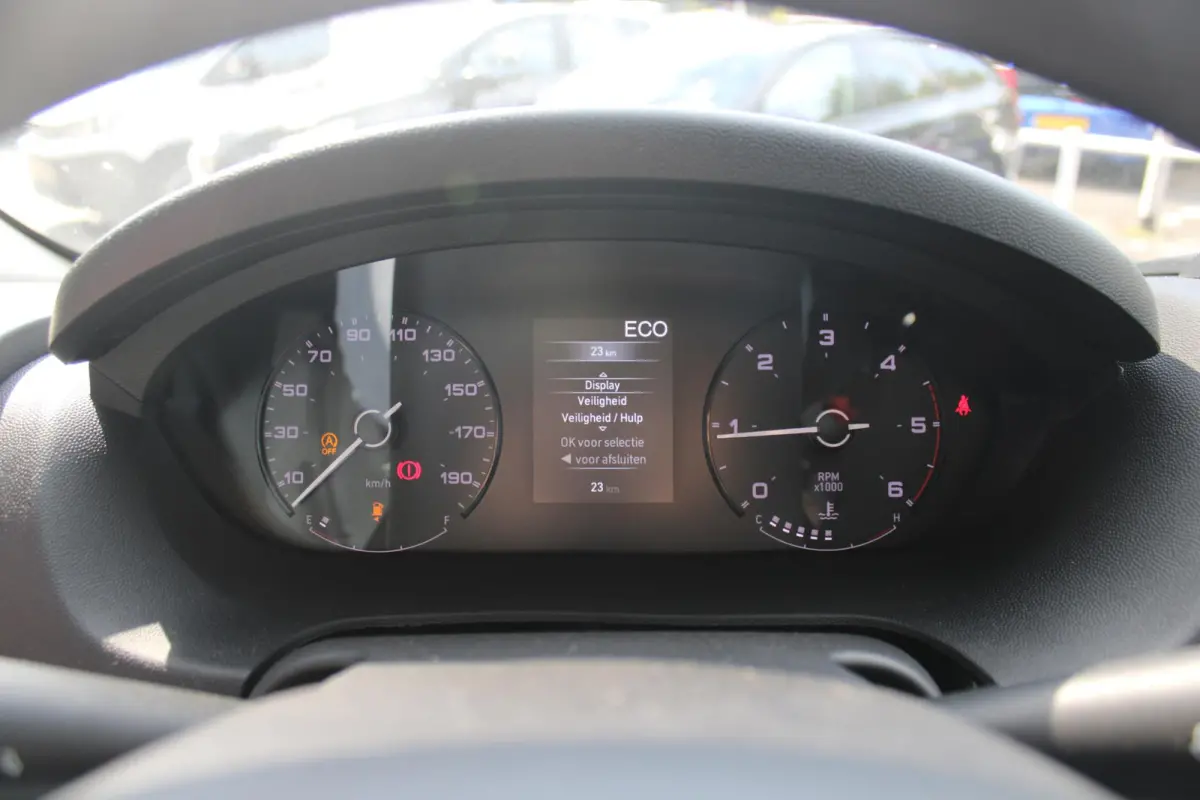 33 2.2 MultiJet 140PK L3H2 | NIEUWE BUS! BPM VRIJ! | ACHTERUITRIJ CAMERA | APPLE CARPLAY/ANDROID AUTO | 3-ZITS | CRUISE CONTROL | CLIMATE CONTROL | DAB+ RADIO | DIGITALE COCKPIT |