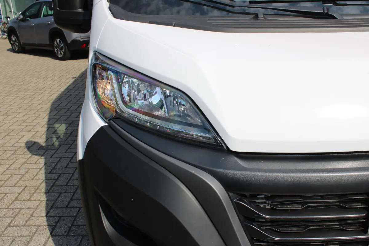 33 2.2 MultiJet 140PK L3H2 | NIEUWE BUS! BPM VRIJ! | ACHTERUITRIJ CAMERA | APPLE CARPLAY/ANDROID AUTO | 3-ZITS | CRUISE CONTROL | CLIMATE CONTROL | DAB+ RADIO | DIGITALE COCKPIT |