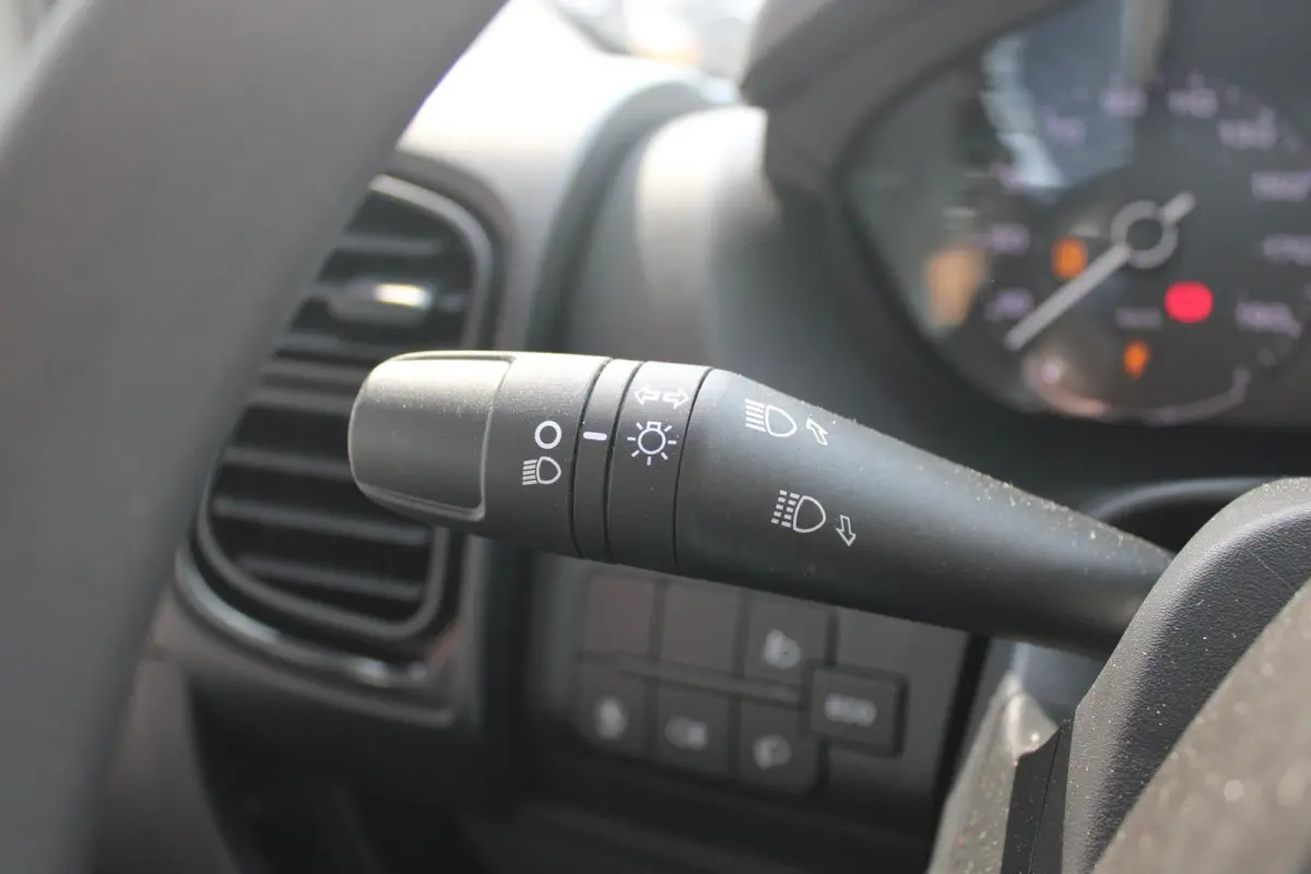 33 2.2 MultiJet 140PK L3H2 | NIEUWE BUS! BPM VRIJ! | ACHTERUITRIJ CAMERA | APPLE CARPLAY/ANDROID AUTO | 3-ZITS | CRUISE CONTROL | CLIMATE CONTROL | DAB+ RADIO | DIGITALE COCKPIT |