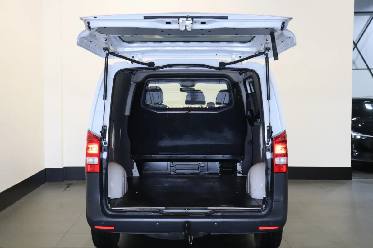 116 CDI Lang Automaat EURO 6 - A/C Climate - Cruise - PDC - €18.900,- Excl.