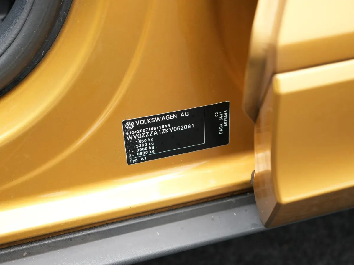1.5 TSI Sport Business R AUTOMAAT | PANORAMADAK | LEDER | 2X R-LINE | NAVIGATIE | PDC | CLIMA | STOELVERWARMING | LMV | BLEUTOOTH | 12 MAANDEN BOVAG GARANTIE |