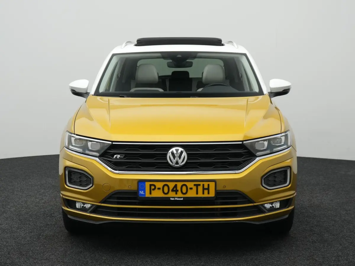 1.5 TSI Sport Business R AUTOMAAT | PANORAMADAK | LEDER | 2X R-LINE | NAVIGATIE | PDC | CLIMA | STOELVERWARMING | LMV | BLEUTOOTH | 12 MAANDEN BOVAG GARANTIE |