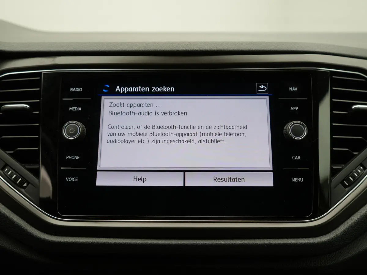 1.5 TSI Sport Business R AUTOMAAT | PANORAMADAK | LEDER | 2X R-LINE | NAVIGATIE | PDC | CLIMA | STOELVERWARMING | LMV | BLEUTOOTH | 12 MAANDEN BOVAG GARANTIE |
