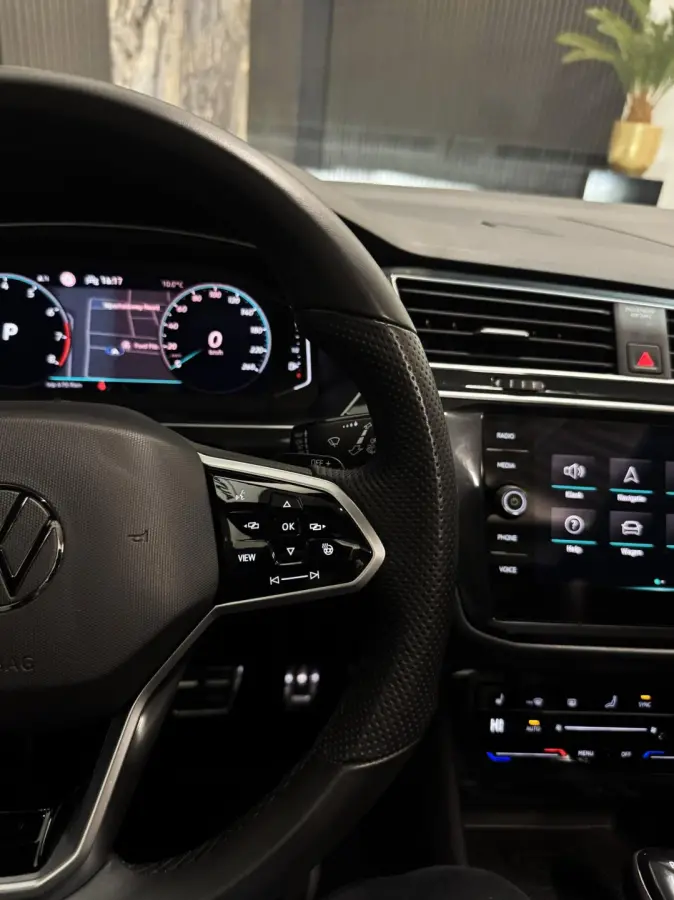 1.5 TSI 3x R-line|PANO|360 CAM|IQ|KEYLESS|SFEER|BOMVOL!