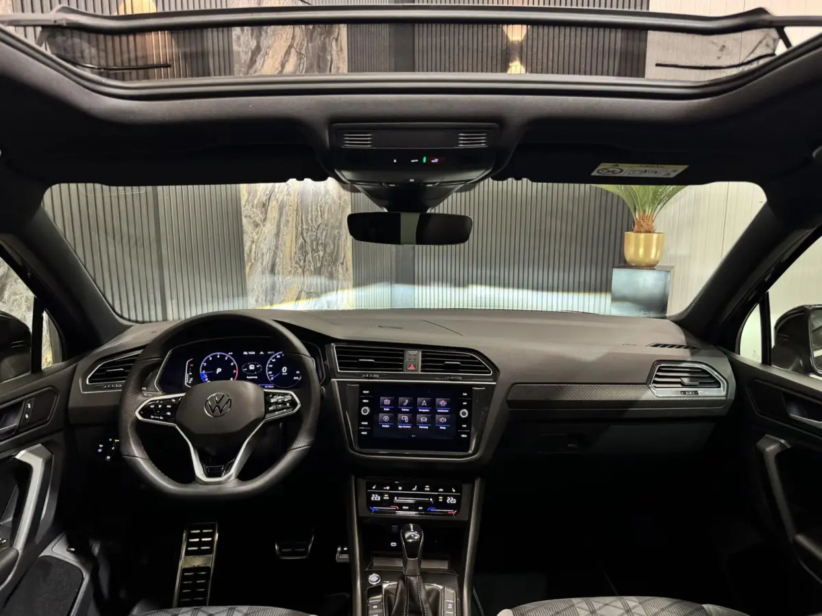 1.5 TSI 3x R-line|PANO|360 CAM|IQ|KEYLESS|SFEER|BOMVOL!