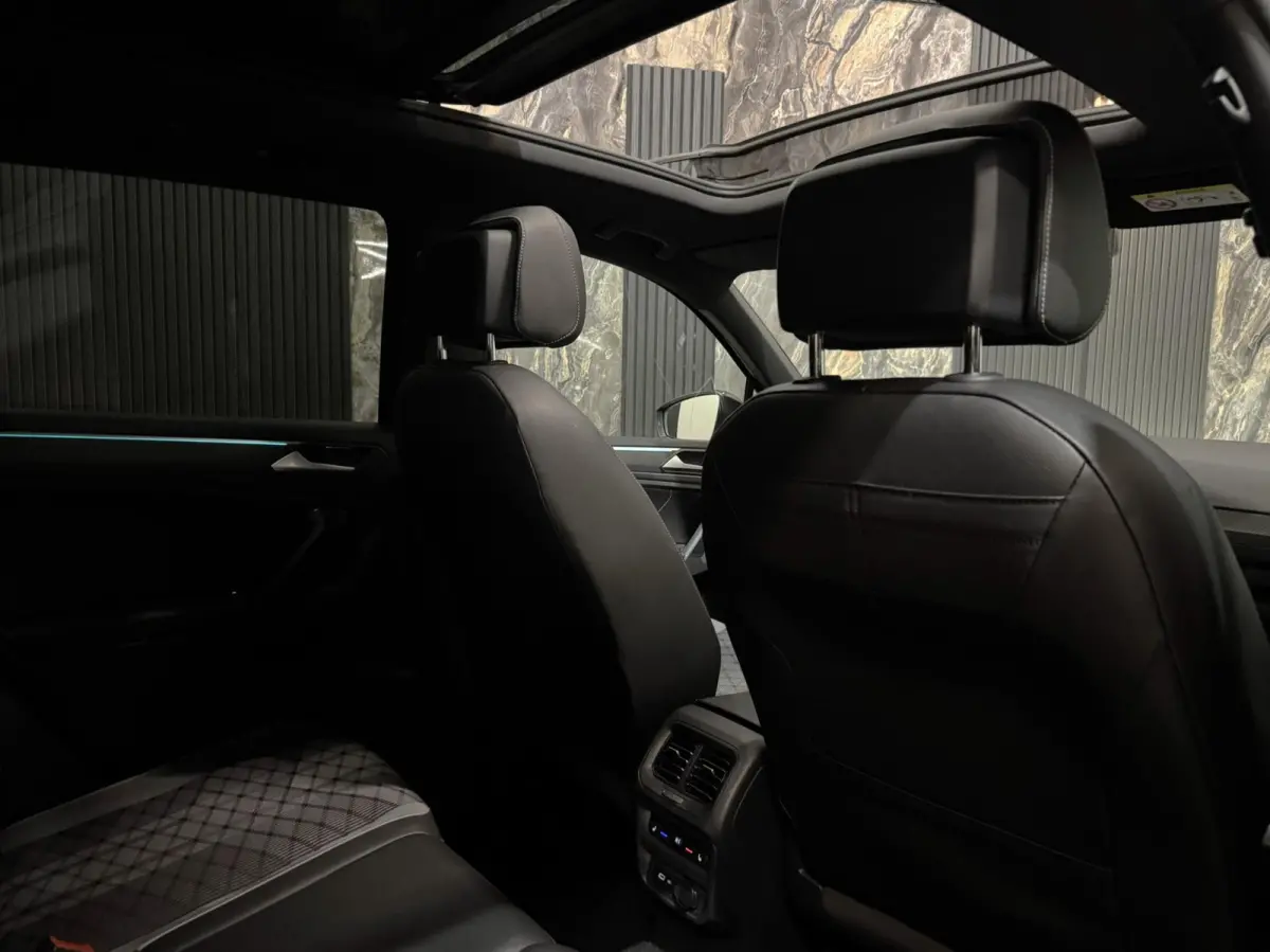 1.5 TSI 3x R-line|PANO|360 CAM|IQ|KEYLESS|SFEER|BOMVOL!