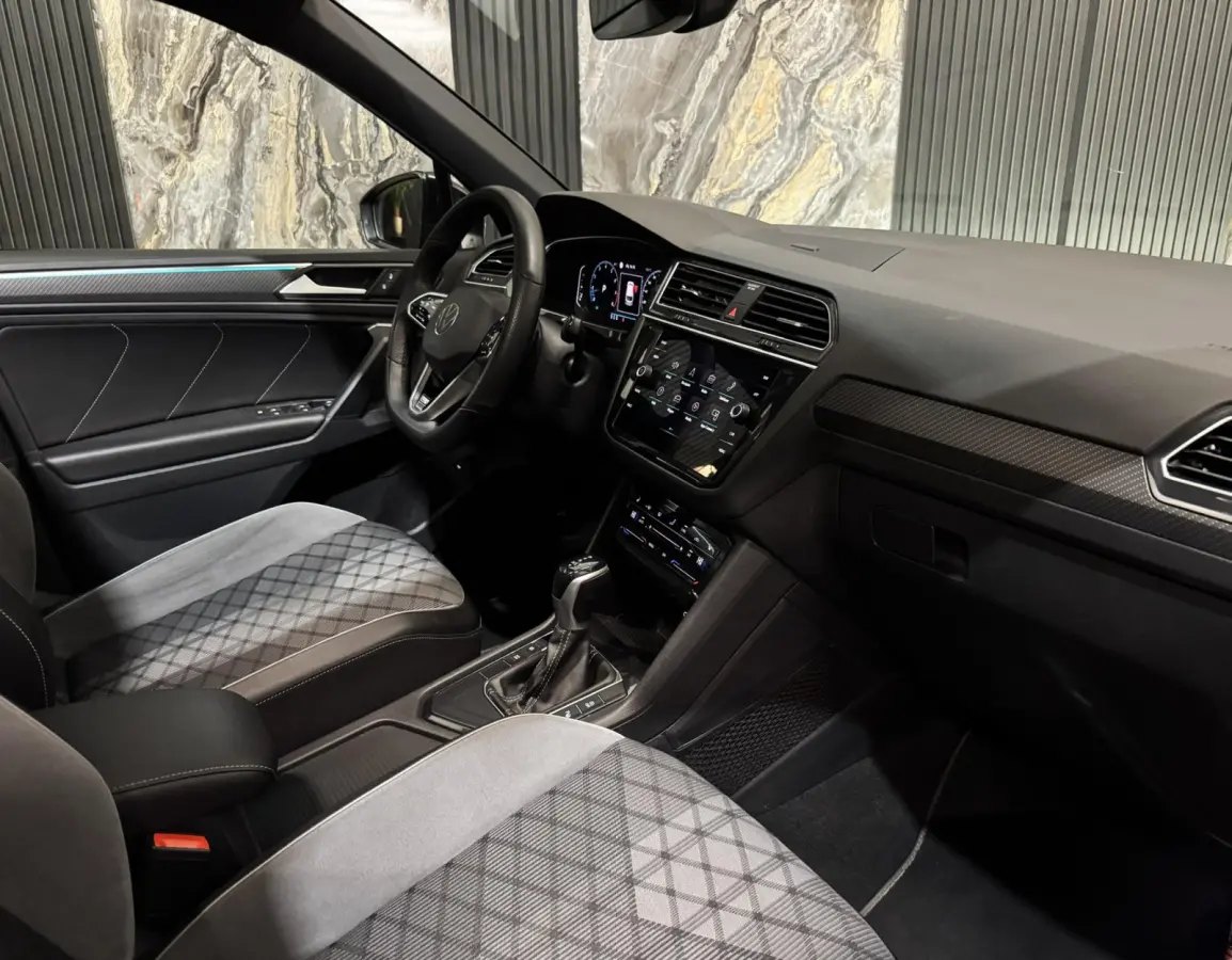 1.5 TSI 3x R-line|PANO|360 CAM|IQ|KEYLESS|SFEER|BOMVOL!