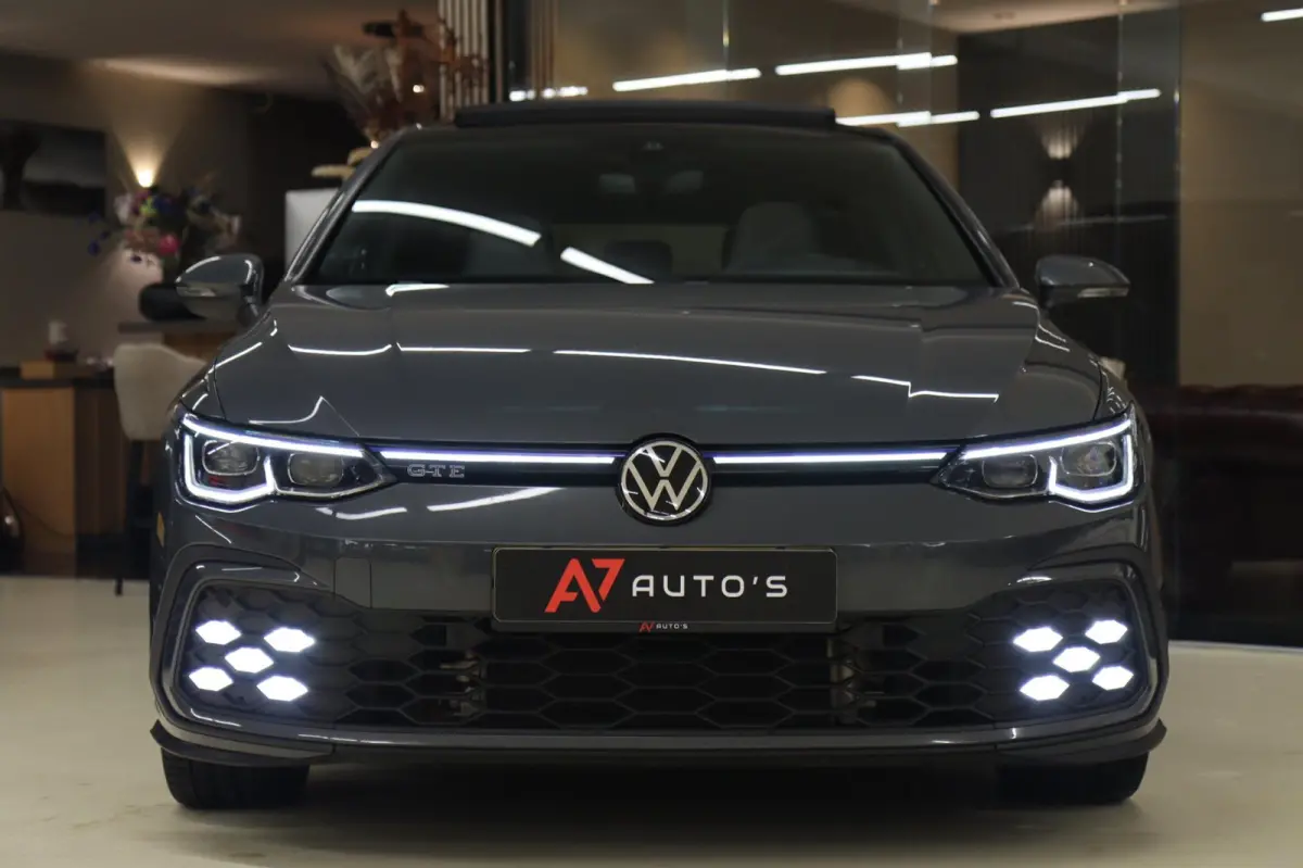 1.4 eHybrid GTE / PANO/HUD/IQLIGHT/MEM/CARPLAY/VOL