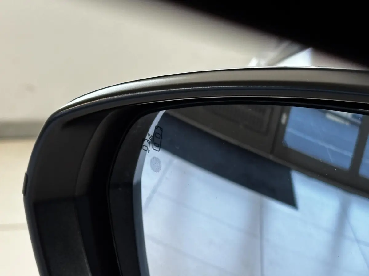 1.2 Turbo Business Elegance | Trekhaak | Navigatie | 360 Camera | 4 Seizoenen Banden | Apple CarPlay / Android auto |