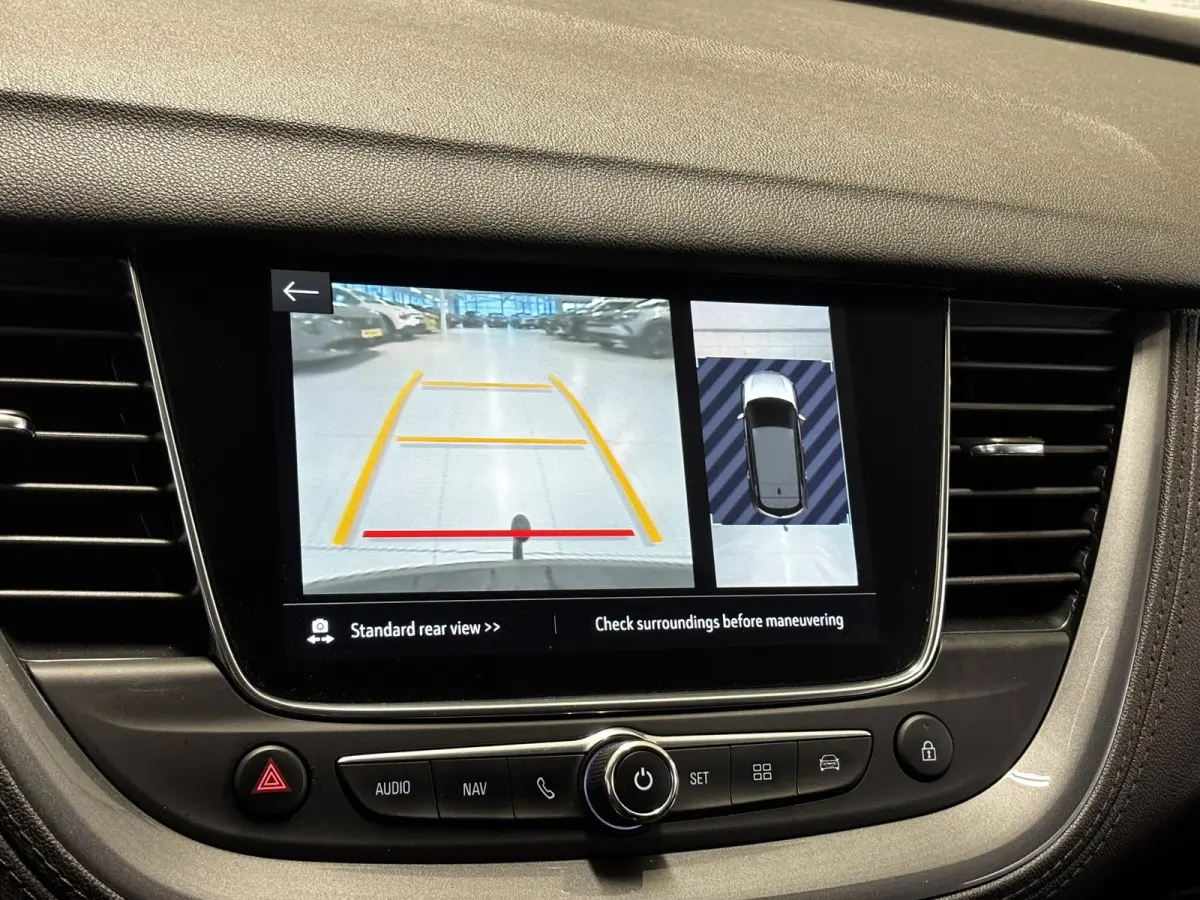 1.2 Turbo Business Elegance | Trekhaak | Navigatie | 360 Camera | 4 Seizoenen Banden | Apple CarPlay / Android auto |