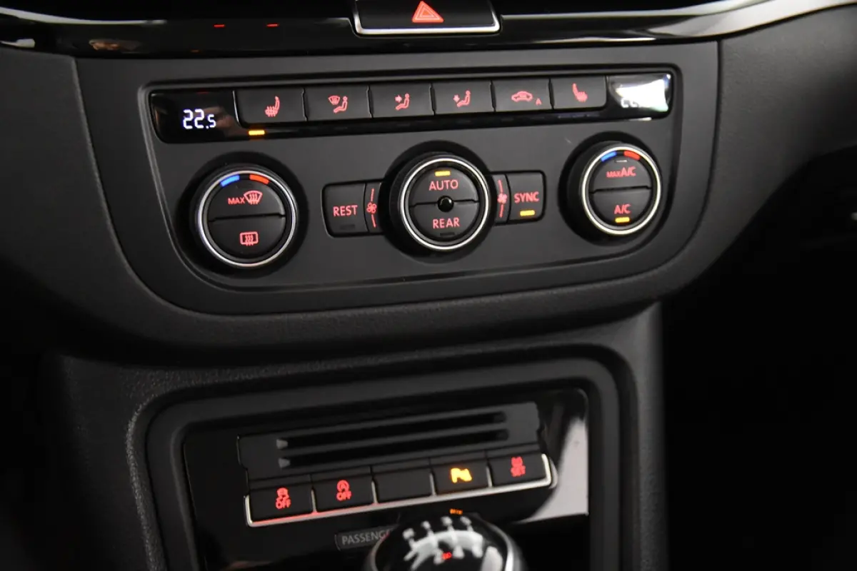1.4 TSI Style *1ste Eigenaar*Leer*Navigatie*Stoelverwarming*