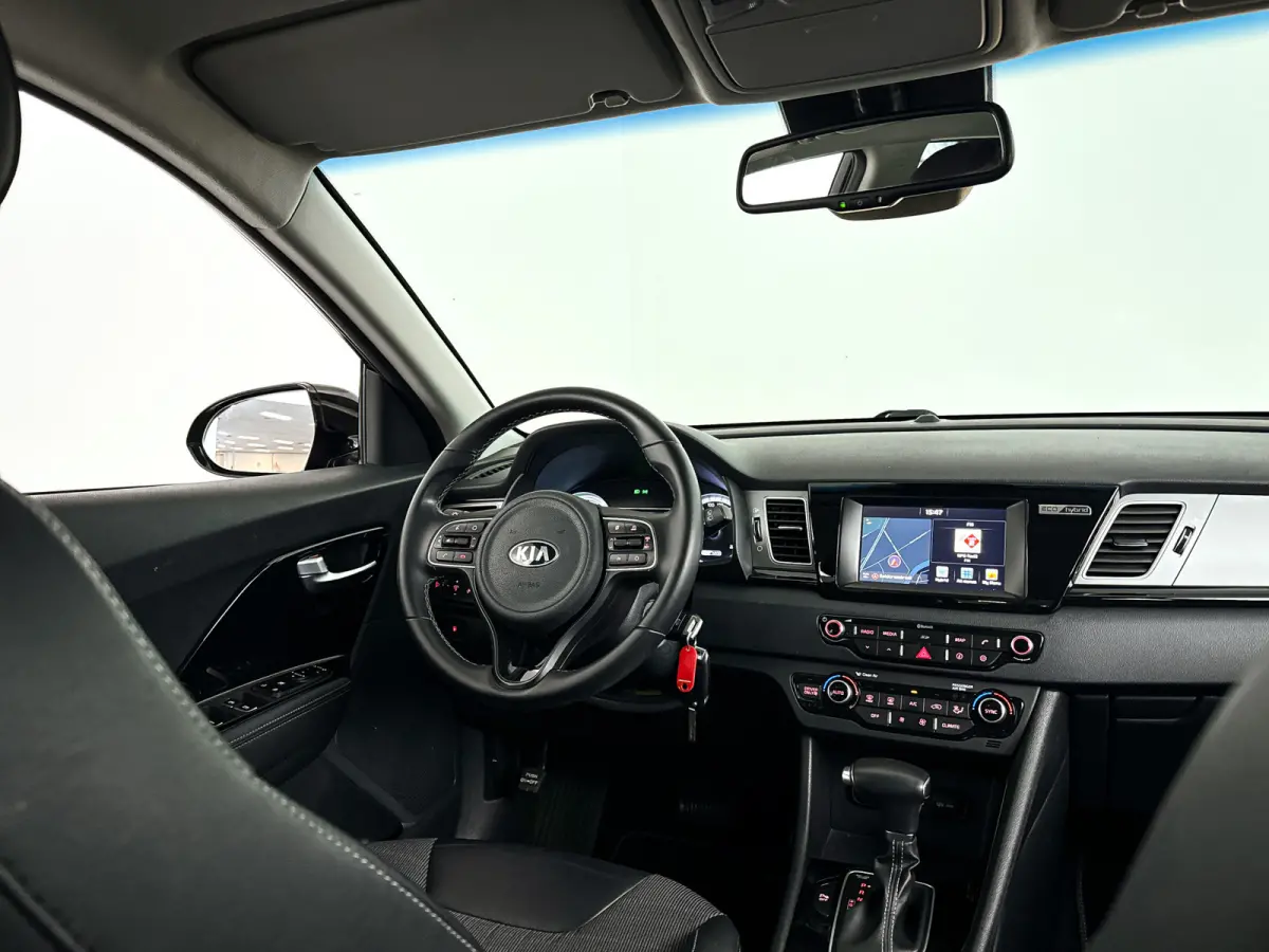 1.6 GDi Hybrid First Edition | Cruise Control | Airco | Carplay