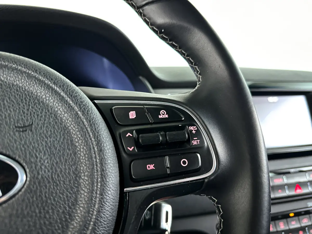 1.6 GDi Hybrid First Edition | Cruise Control | Airco | Carplay