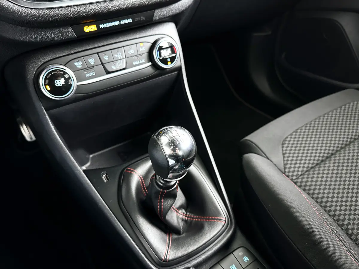 1.0 EcoBoost ST-Line | Parkeersensoren achter | Cruise control | Airco