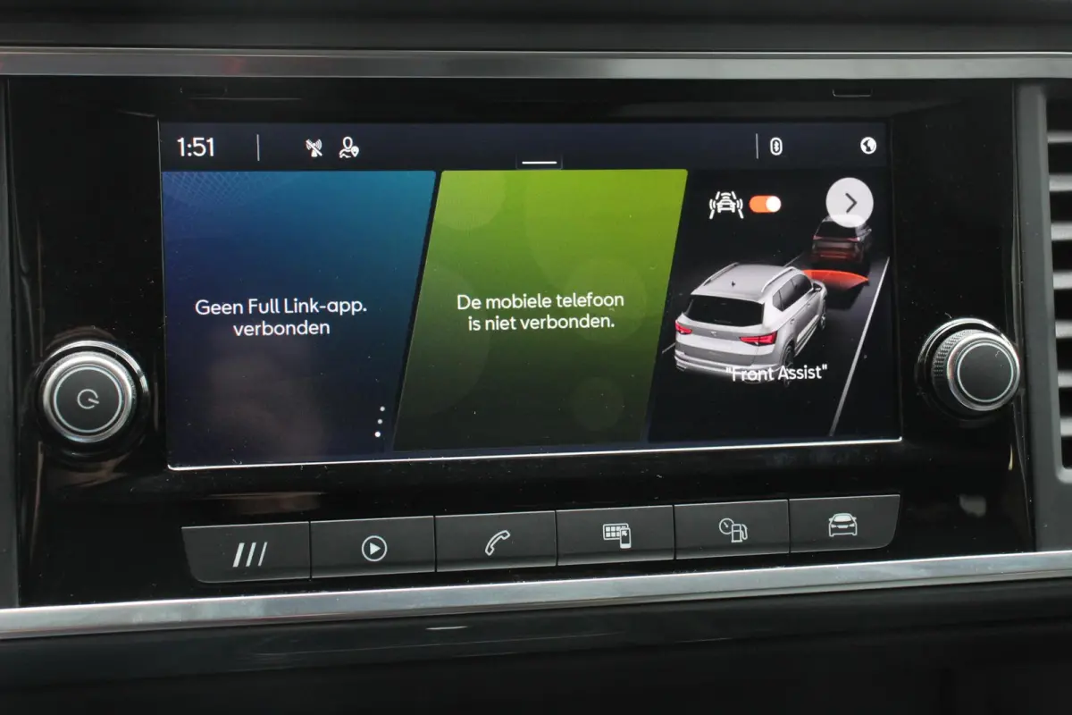 1.5 TSI 150pk DSG Style Navigatie Apple Carplay Android Auto Adaptive Cruise Control Parkeersensor achter Camera Stoel-en stuurverwarming Virtual Cockpit Climate Control Ledverlichting voor
