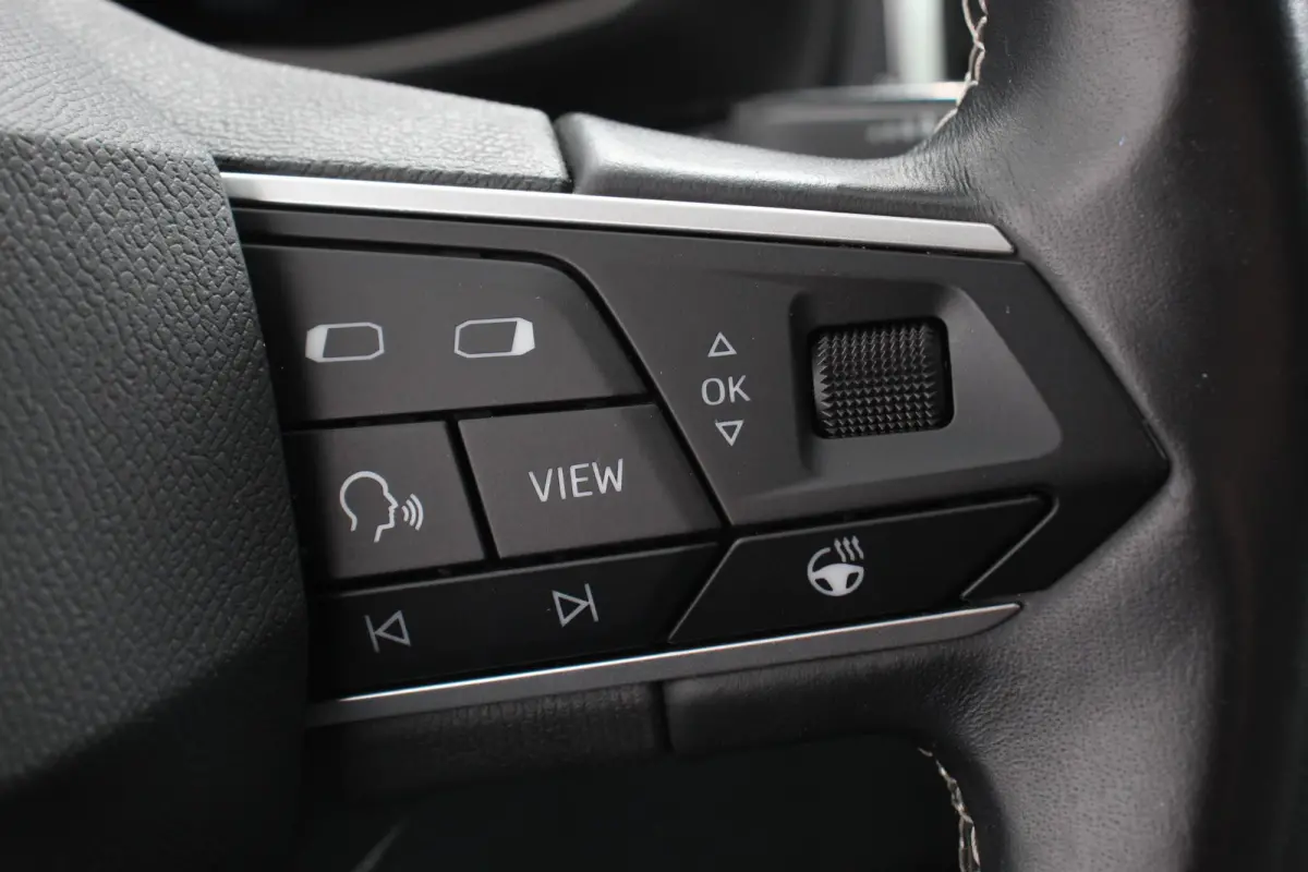 1.5 TSI 150pk DSG Style Navigatie Apple Carplay Android Auto Adaptive Cruise Control Parkeersensor achter Camera Stoel-en stuurverwarming Virtual Cockpit Climate Control Ledverlichting voor
