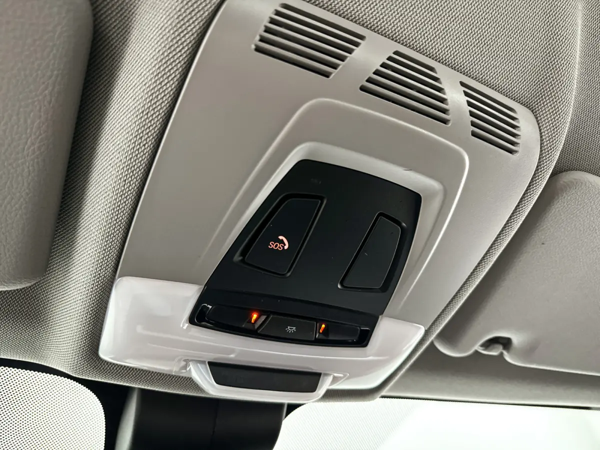 sDrive18i | Parkeercamera | Navigatie