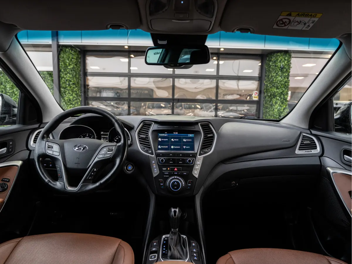 2.2 CRDi 4WD Comfort 7p. | Leder | Camera | ACC