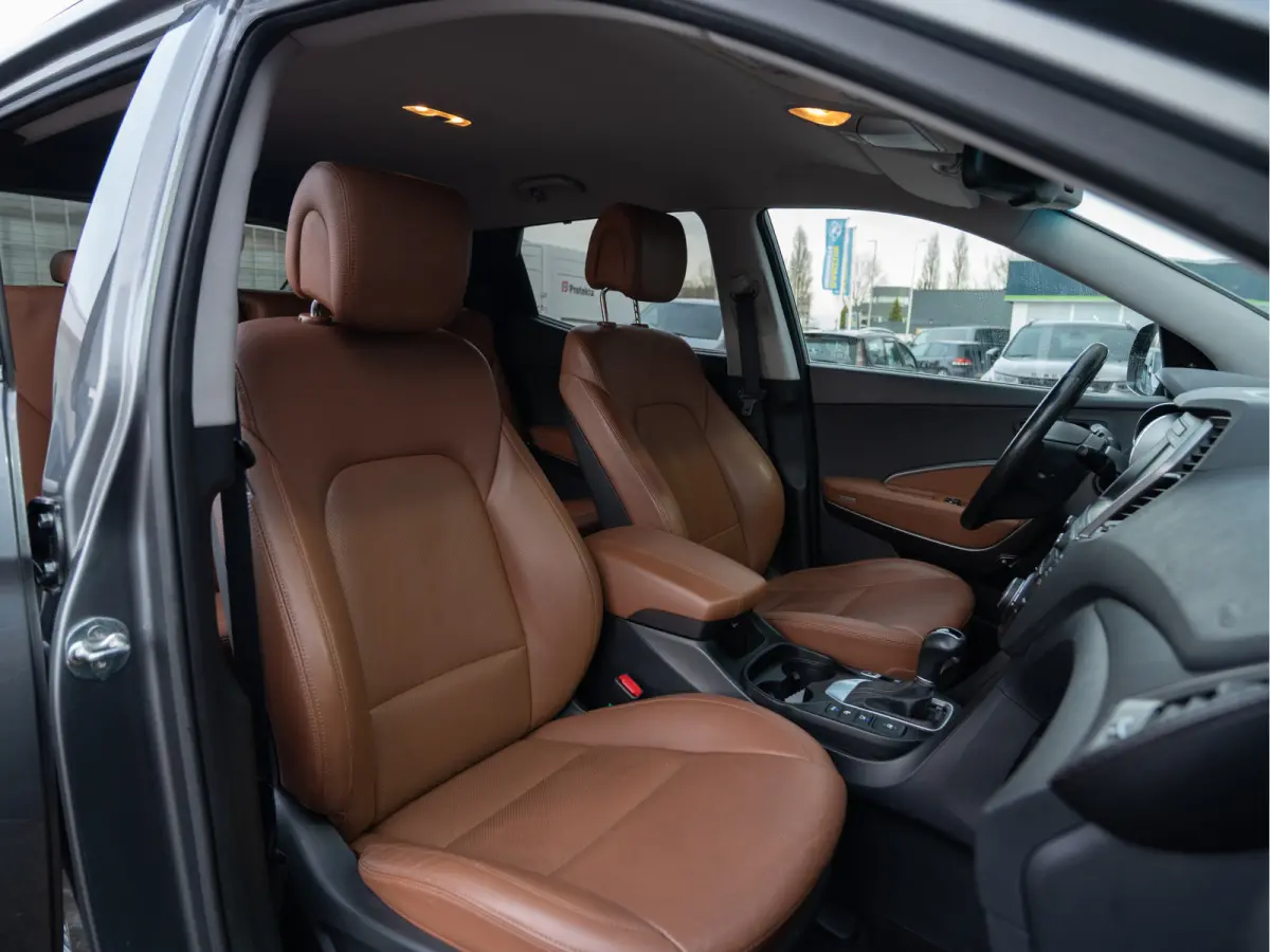 2.2 CRDi 4WD Comfort 7p. | Leder | Camera | ACC