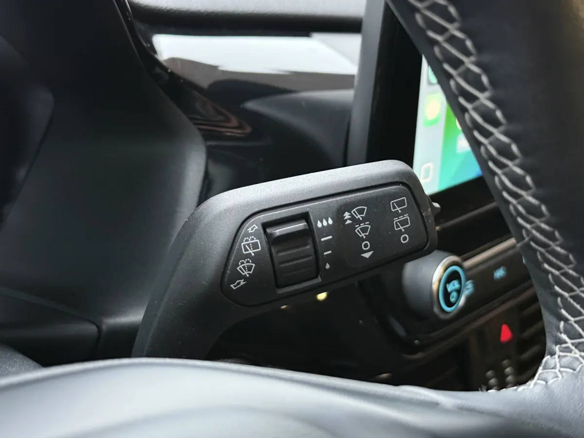 1.0 EcoBoost Titanium | Apple Carplay | LED | DAB+ | PDC