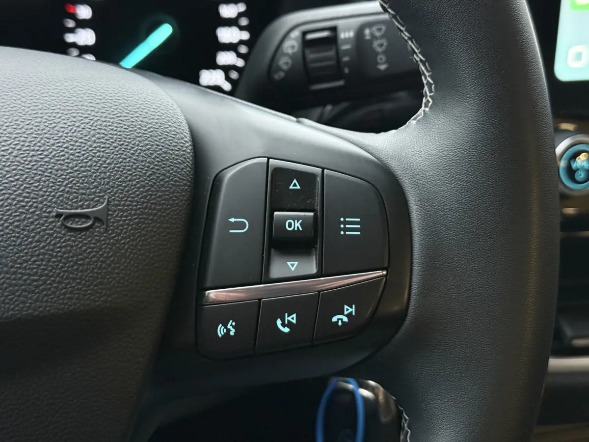 1.0 EcoBoost Titanium | Apple Carplay | LED | DAB+ | PDC