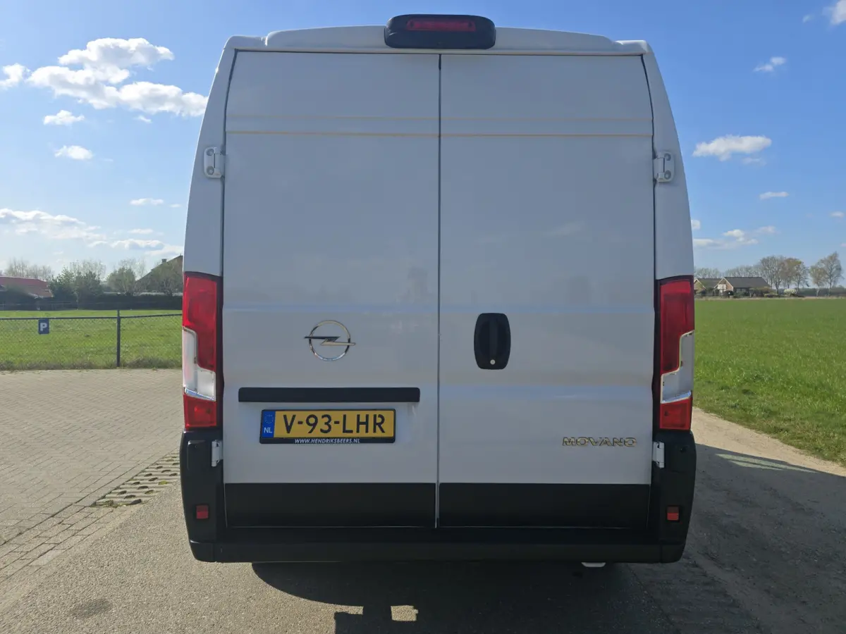 2.2D 140 L2H2 3.5T - 140 Pk - Euro 6 - ParkeerCamera - Airco - Cruise Control