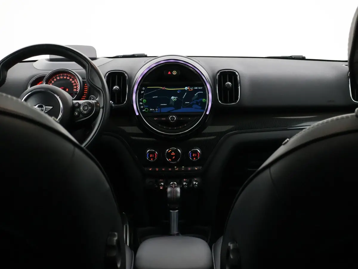 JCW 2.0 JOHN COOPER WORKS 231 PK ALL4 AUT. MAT GROEN + PANORAMA | CAMERA | HEAD-UP | HK | LEDER | STOELVERW.