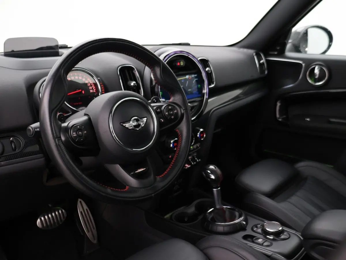 JCW 2.0 JOHN COOPER WORKS 231 PK ALL4 AUT. MAT GROEN + PANORAMA | CAMERA | HEAD-UP | HK | LEDER | STOELVERW.