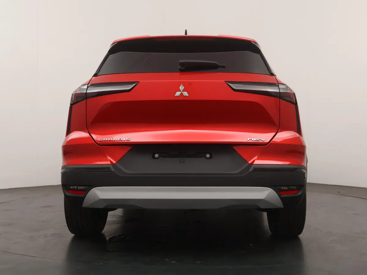 1.8 HEV First Edition | €3.000 Korting! | | Adaptive Cruise Control | Apple Carplay/Android Auto | Around View Monitor | Climate Control | Google Navigatie | Parkeer Assistent | Stoel- en 