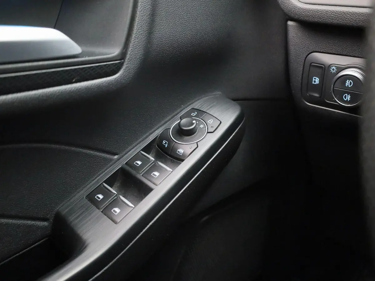 2.5i PHEV Aut. 165kW ST-Line Aut. | Winterpack | Adaptive cruise | Navigatie | Camera | DAB | Apple carplay