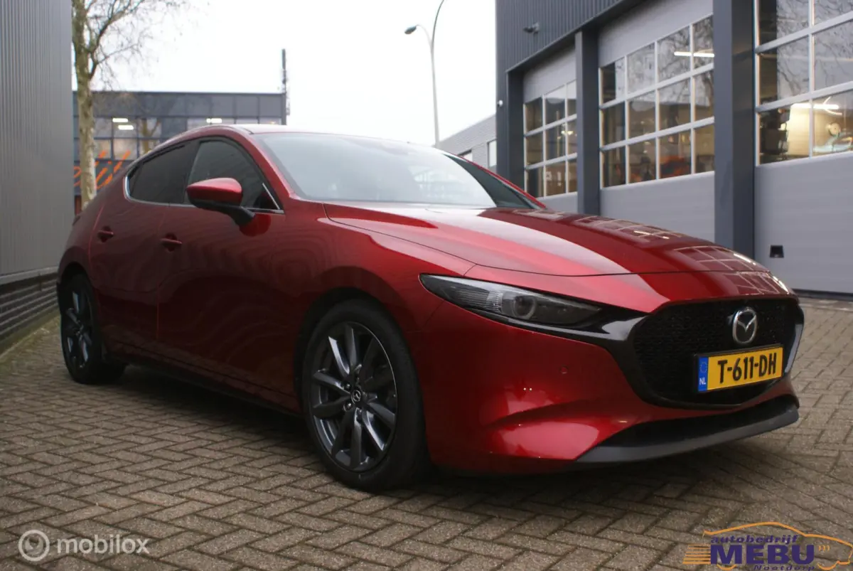 2.0 e-SkyActiv-G M Hybrid 122 Luxury