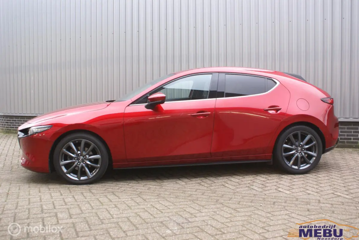 2.0 e-SkyActiv-G M Hybrid 122 Luxury