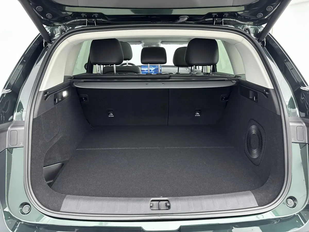Design Pro 69.9 kWh 215pk | Glazed Green | Navigatie | Panoramadak | Koelen en verwarmen voorstoelen op afstand | Camera | 1500kg trekgewicht!