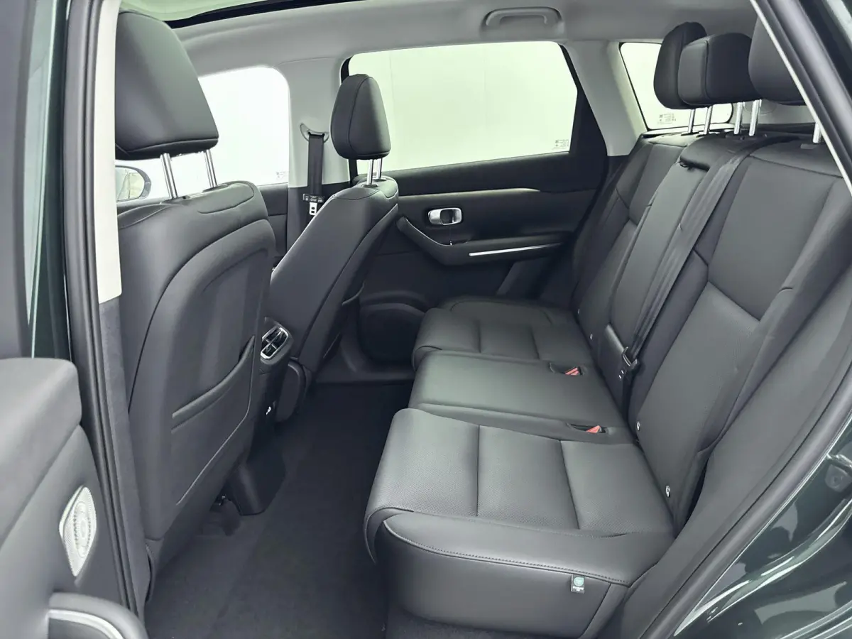 Design Pro 69.9 kWh 215pk | Glazed Green | Navigatie | Panoramadak | Koelen en verwarmen voorstoelen op afstand | Camera | 1500kg trekgewicht!