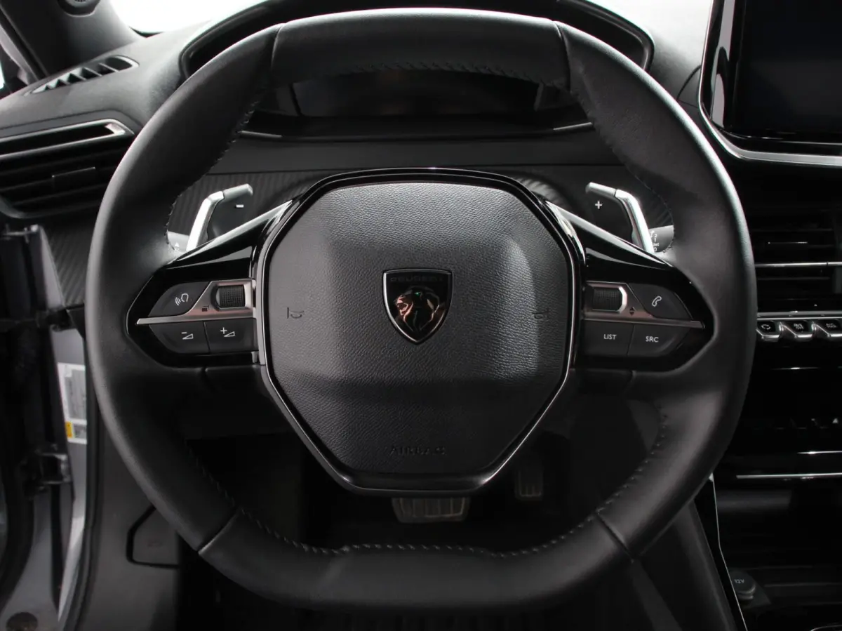 1.2 Hybrid 136 pk Automaat Allure Navigatie Apple Carplay Android Auto Climate Control Dab Led Parkeer sensoren Cruise Control Stoelverwarming