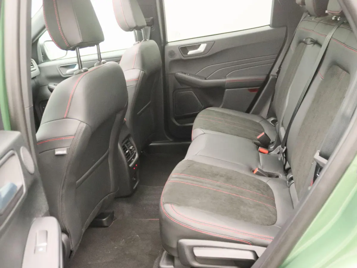 2.5 PHEV ST-Line X | UIT VOORRAAD LEVERBAAR | Trekhaak | Panoramadak | Black Pack