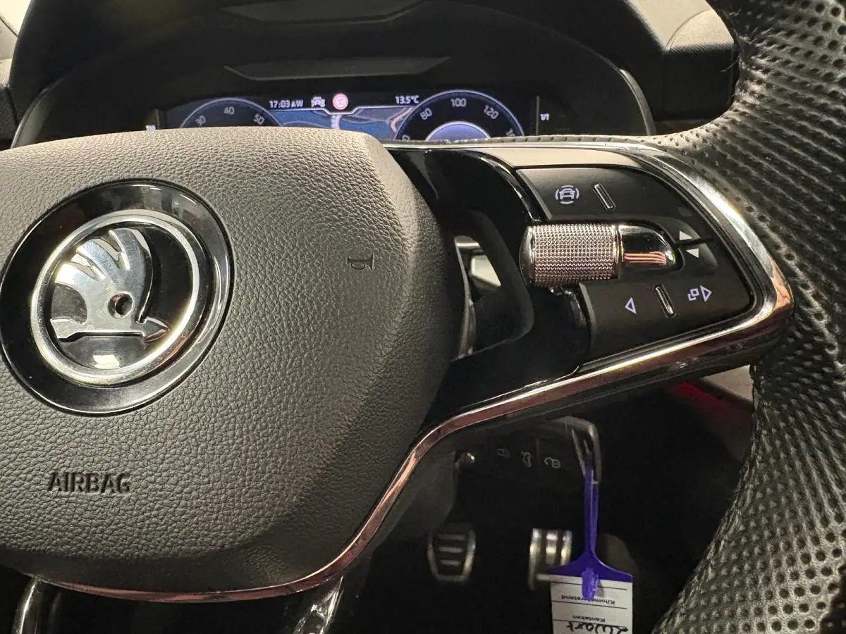 1.0 TSI Sport Business*Nap*Cruise-Control*Virtual cockpit*Stoelverwarming*PDC*Navi*Apple-Carplay-Andriod*
