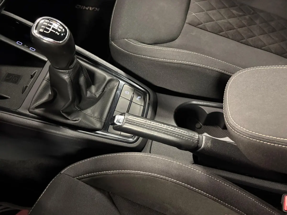1.0 TSI Sport Business*Nap*Cruise-Control*Virtual cockpit*Stoelverwarming*PDC*Navi*Apple-Carplay-Andriod*