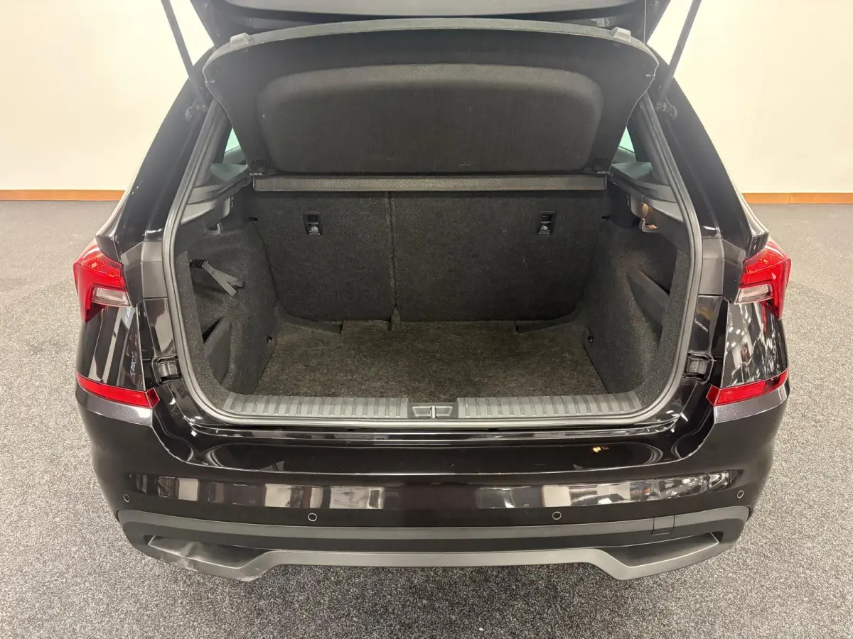 1.0 TSI Sport Business*Nap*Cruise-Control*Virtual cockpit*Stoelverwarming*PDC*Navi*Apple-Carplay-Andriod*