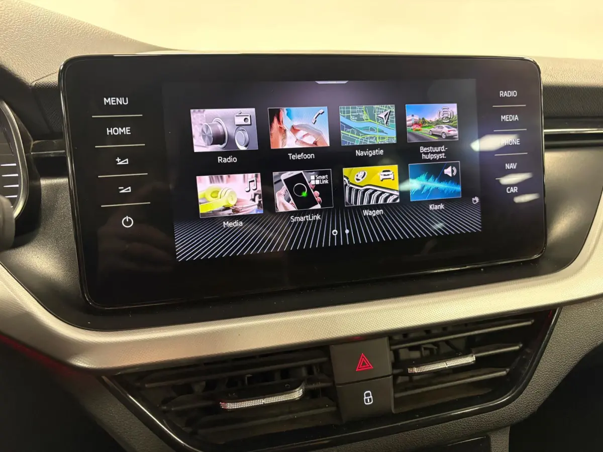 1.0 TSI Sport Business*Nap*Cruise-Control*Virtual cockpit*Stoelverwarming*PDC*Navi*Apple-Carplay-Andriod*