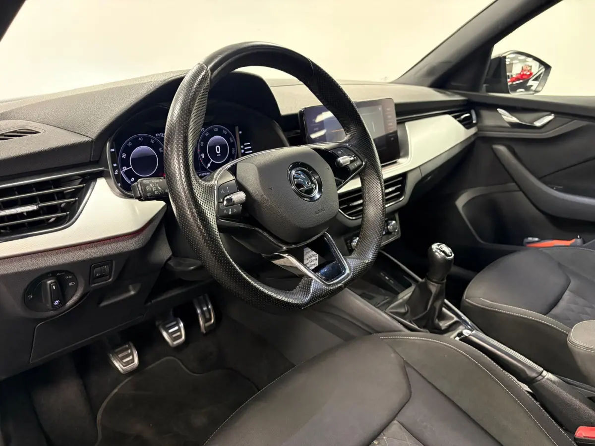1.0 TSI Sport Business*Nap*Cruise-Control*Virtual cockpit*Stoelverwarming*PDC*Navi*Apple-Carplay-Andriod*