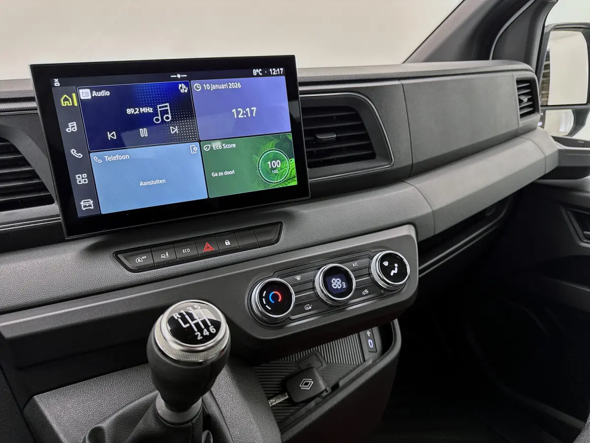 T35 2.0 dCi 170 L3H1 Advance Oprijwagen N1 1200kg laadvermogen Trekhaak 170pk Carplay Cruise control Lier