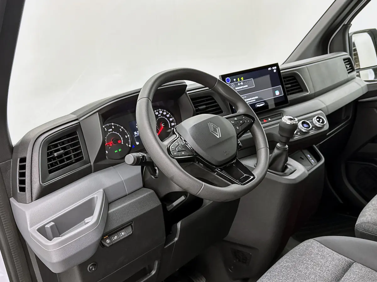 T35 2.0 dCi 170 L3H1 Advance Oprijwagen N1 1200kg laadvermogen Trekhaak 170pk Carplay Cruise control Lier