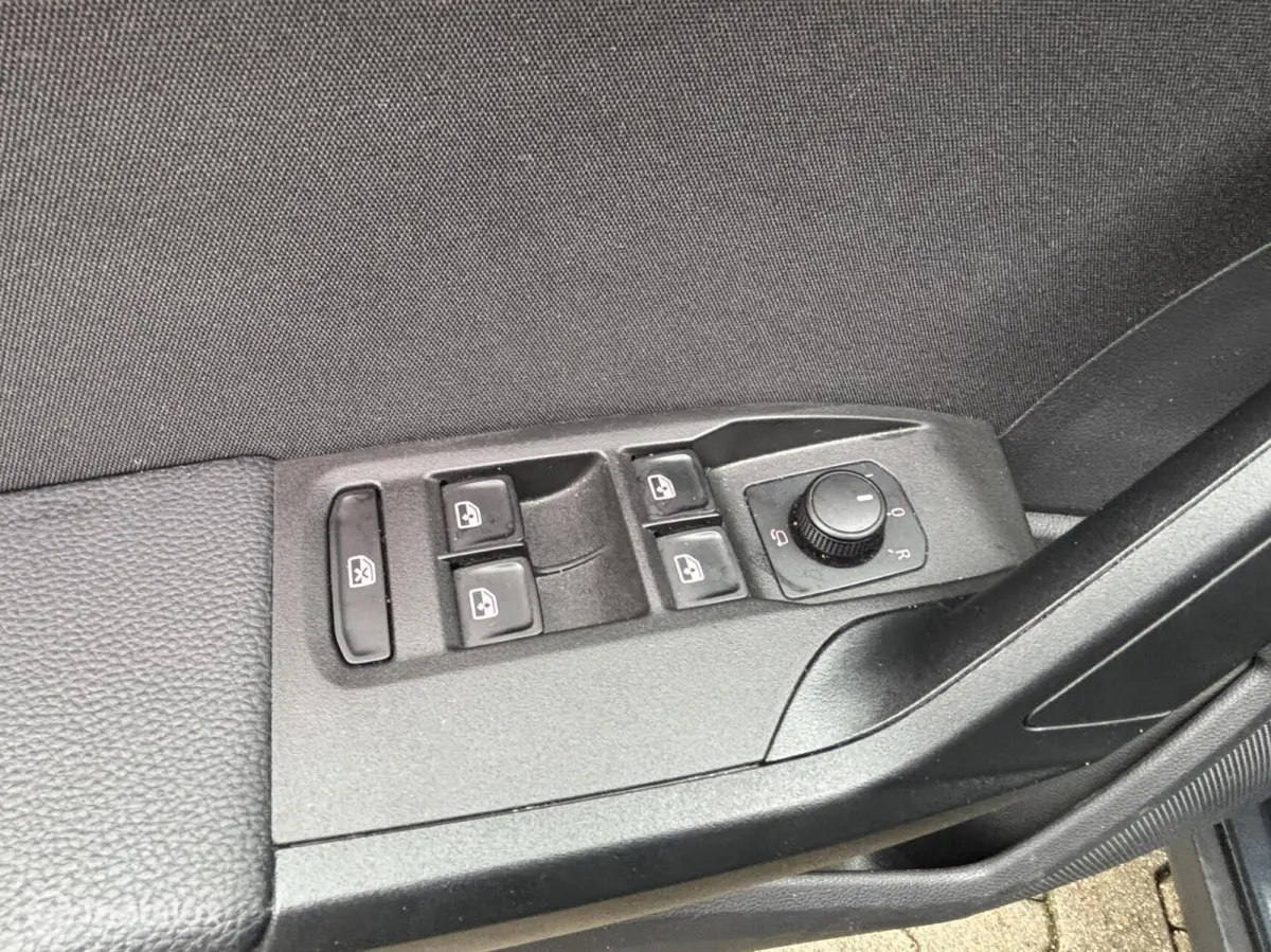 1.0 TSI FR Business Intense