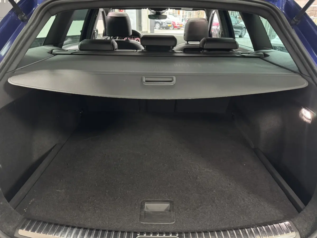Cupra 300 4Drive Pano Virtual Acc Sfeer