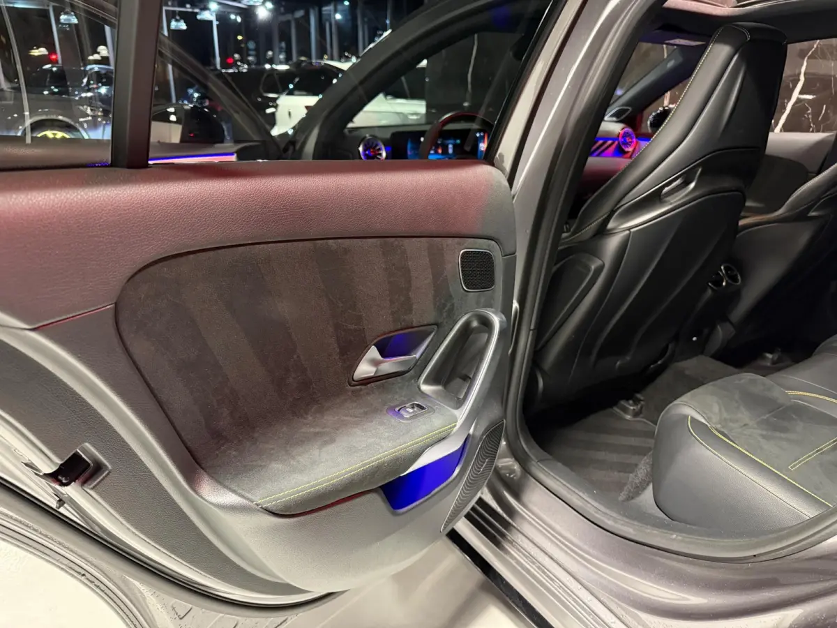 AMG 45 S 4MATIC+ |HUD|Eventuri|AERO|BURMESTER|CAM|